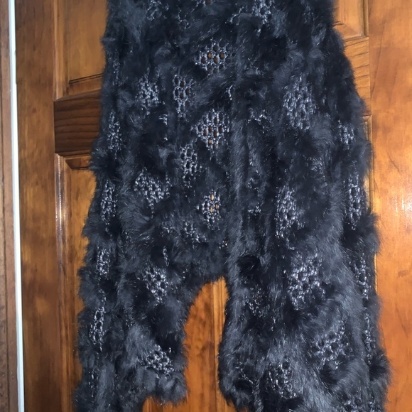 Knitted Rabbit vest M/L - Picture 3 of 8